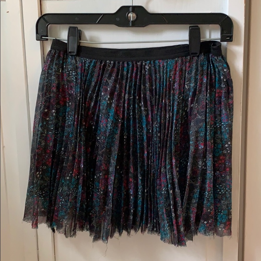 Free People pretty flounce skirt! Size XS
